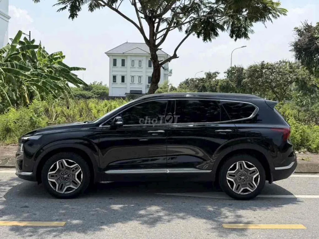 Hyundai Santa Fe 2024 photo 3