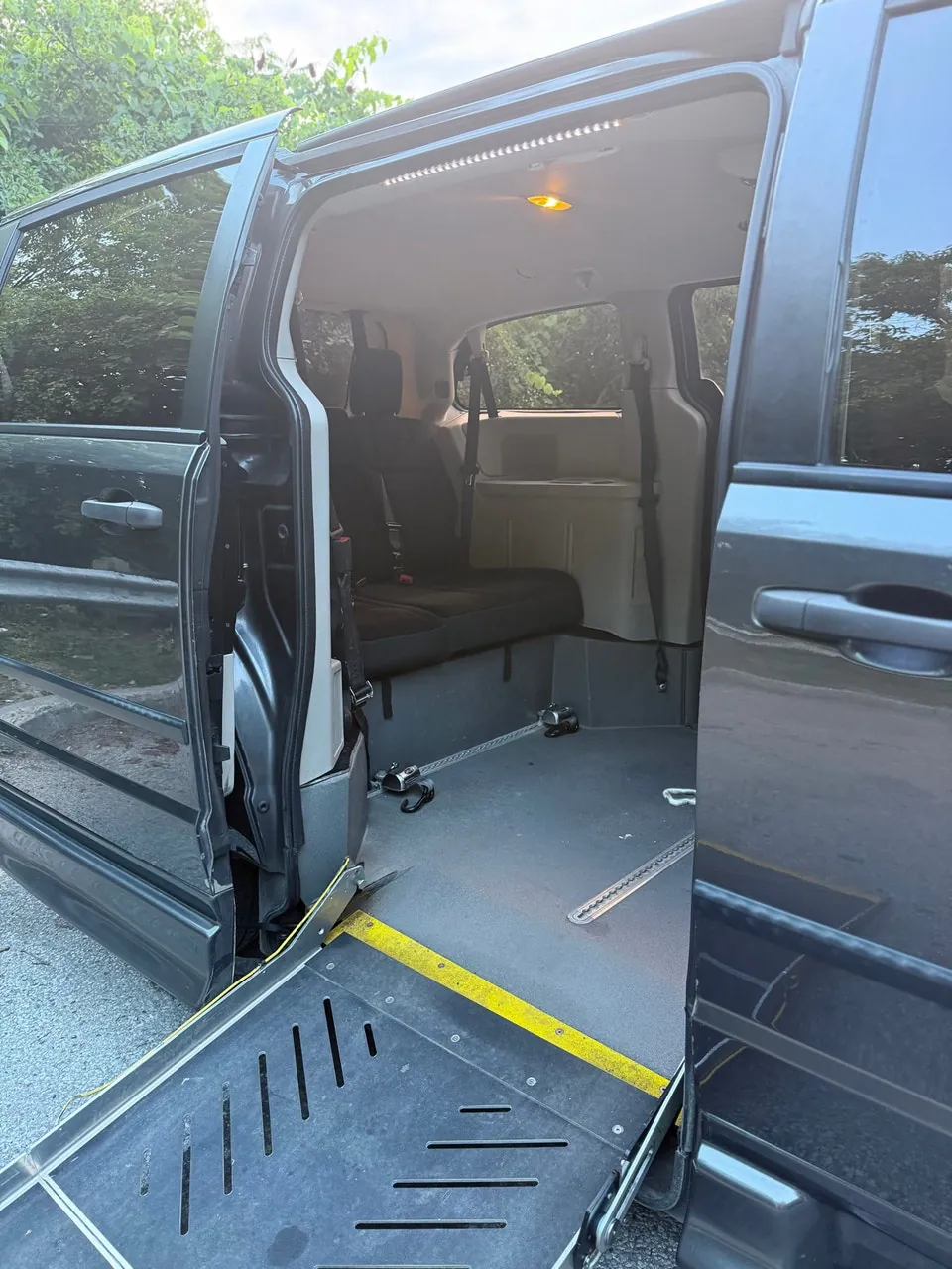 Dodge Grand Caravan 2017 photo 4