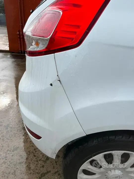 Ford Fiesta 2014 photo 3