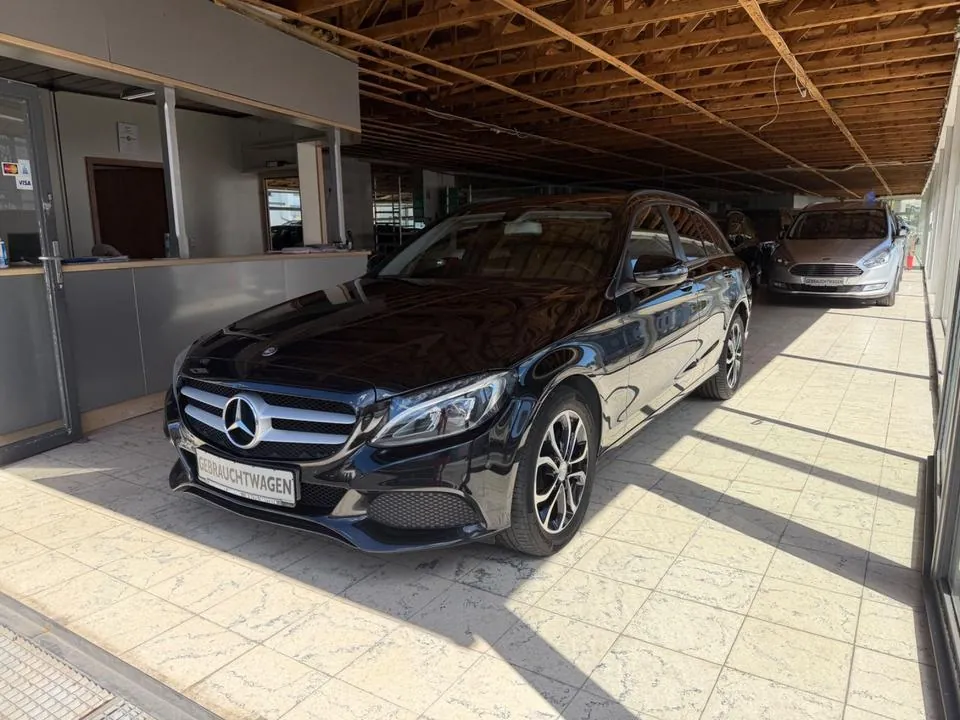 Mercedes-Benz C 200D