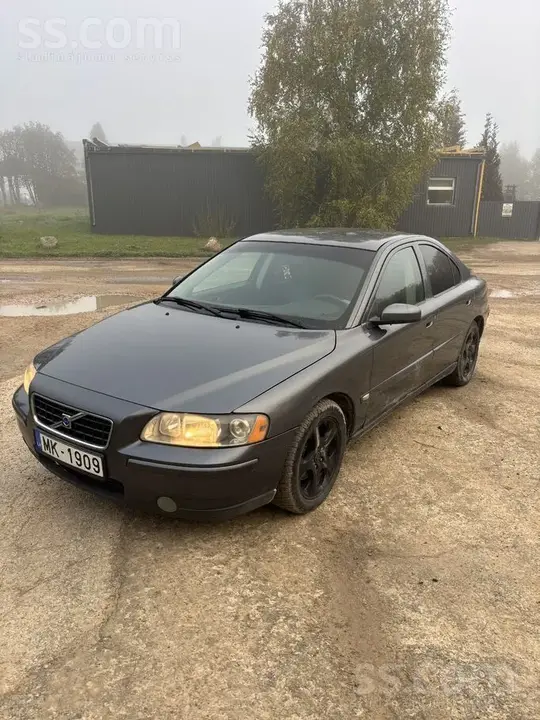 Volvo S60