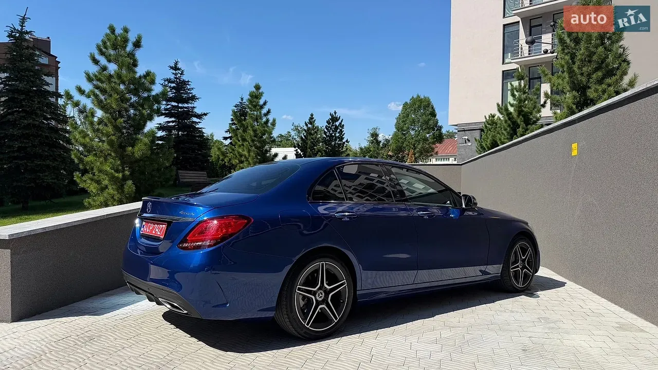 Mercedes-Benz C-Class 2019 photo 5