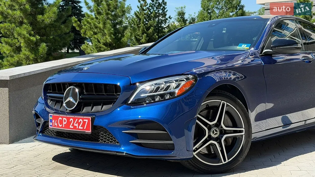 Mercedes-Benz C-Class