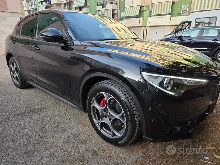 Alfa Romeo Stelvio 2022 photo 3