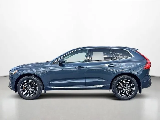 Volvo Xc60 2022 photo 2