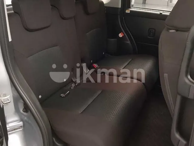 Toyota Roomy 2023 photo 5