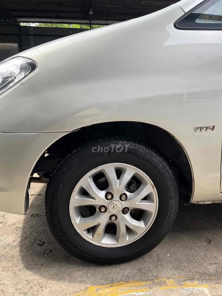 Toyota Innova 2007 photo 3