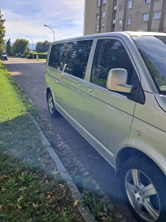 Volkswagen Caravelle
