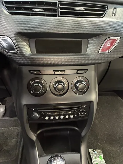 Citroen C3 2013 photo 4
