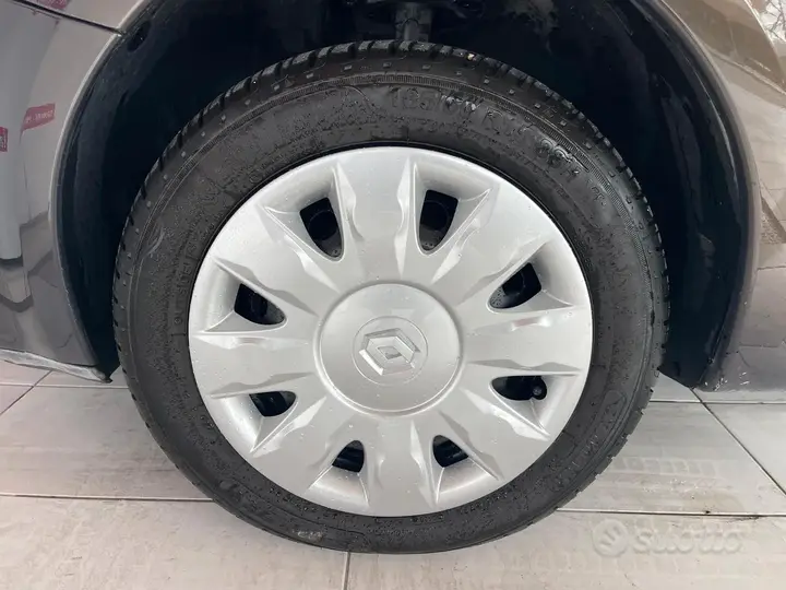 Renault Modus 2005 photo 5