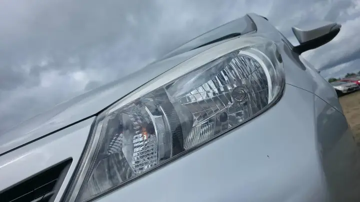 Toyota Yaris 2013 photo 5