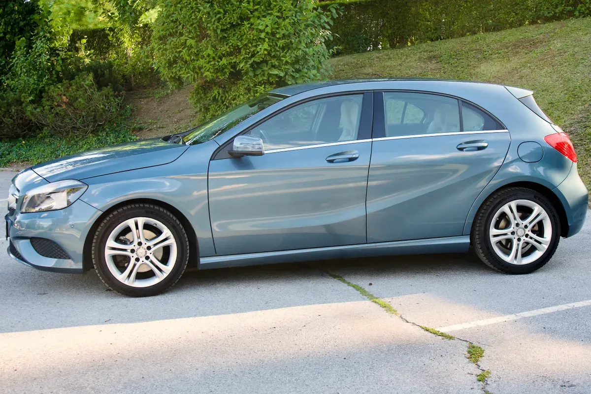 Mercedes-Benz A-Class 2015 photo 3