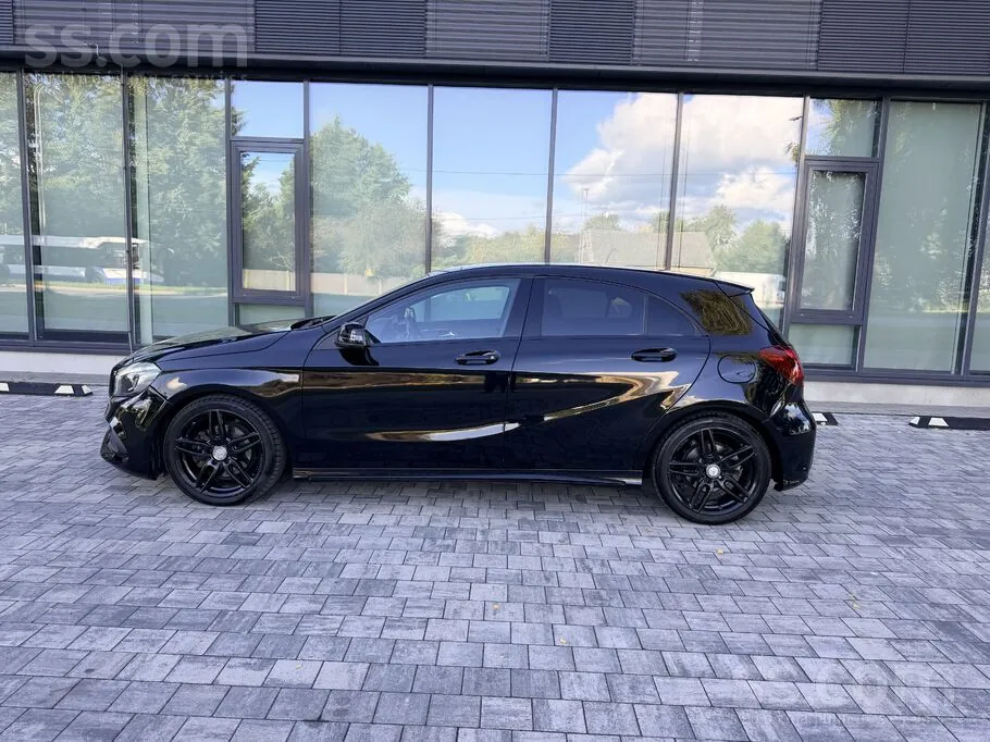 Mercedes-Benz A200 2016 photo 3