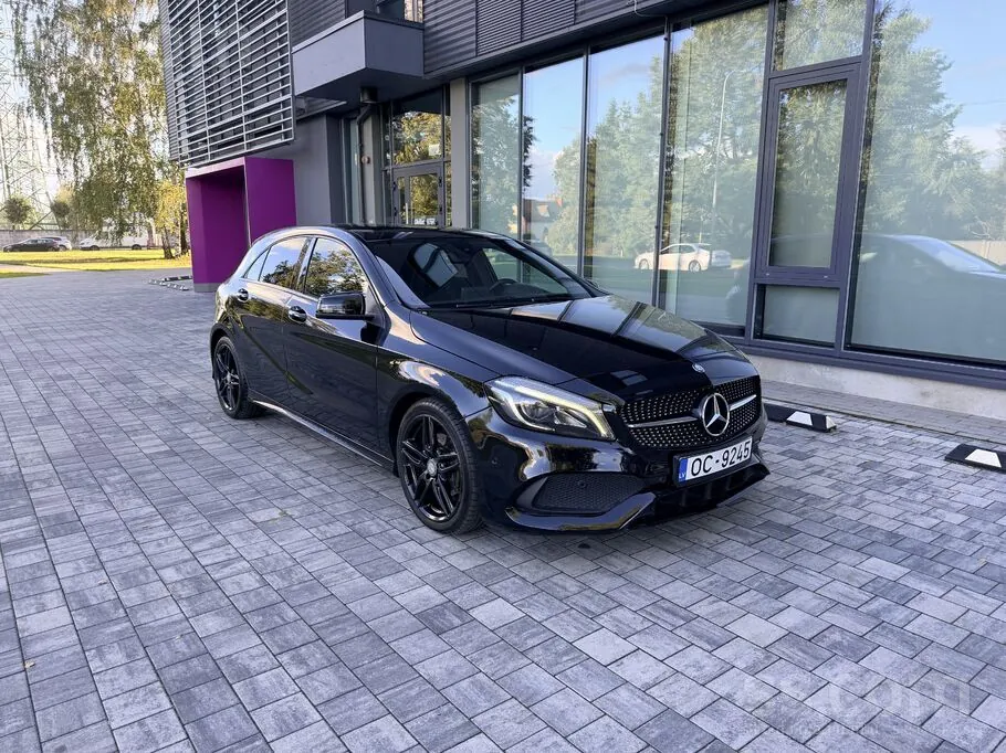 Mercedes-Benz A200 2016 photo 5
