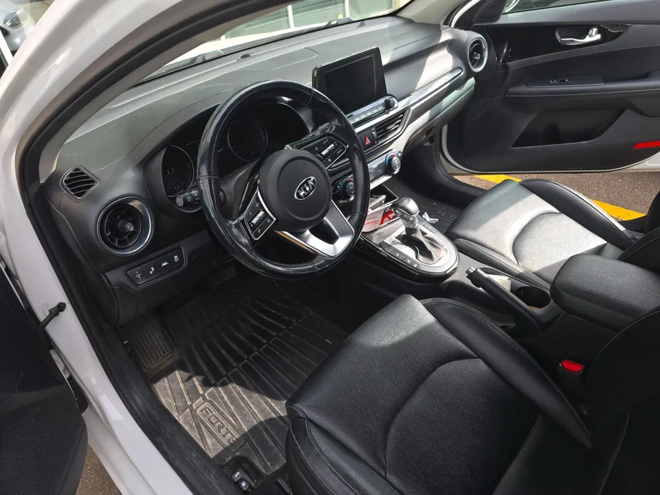 Kia Forte 2019 photo 5
