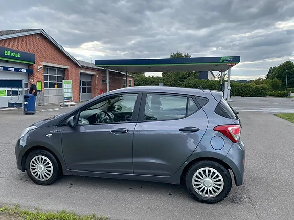 Hyundai I10 2014 photo 2