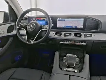 Mercedes-Benz Gle 2025 photo 2