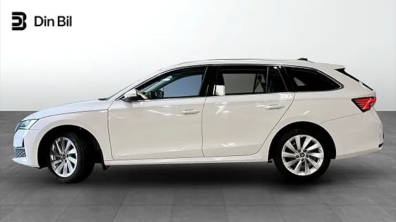 Skoda Octavia 2025 photo 2