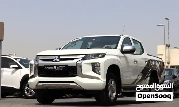 Mitsubishi L200 2022 photo 2