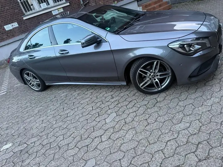 Mercedes-Benz Cla 180