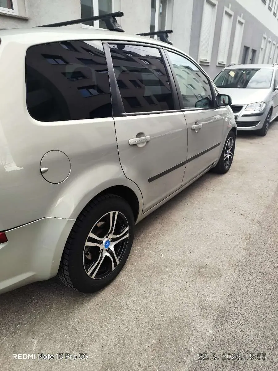 Ford C-Max 2009 photo 2
