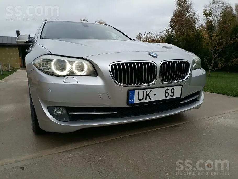 BMW 530D 2010 photo 4
