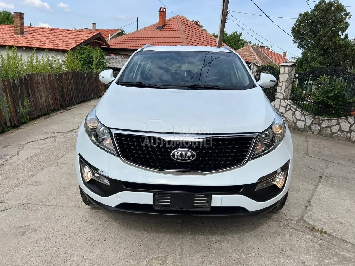 Kia Sportage 2015 photo 2