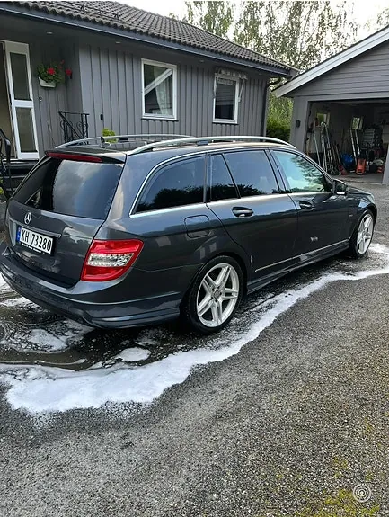 Mercedes-Benz C200 D 2010 photo 4