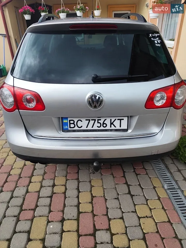 Volkswagen Passat 2008 photo 2