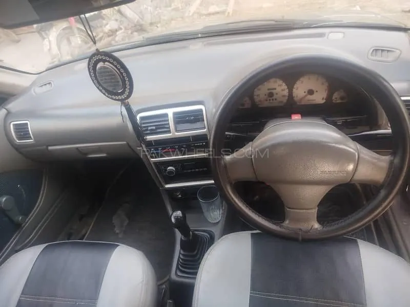 Suzuki Cultus