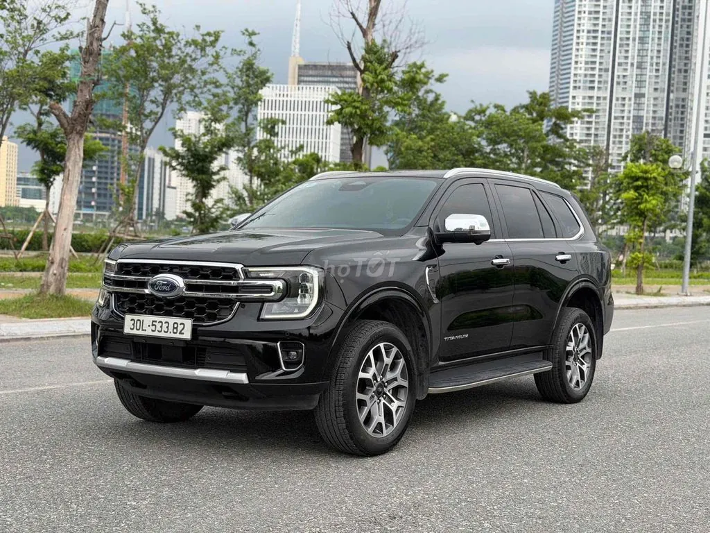 Ford Everest 2024 photo 2