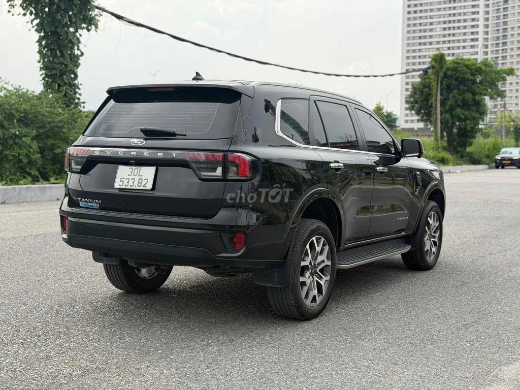 Ford Everest 2024 photo 3