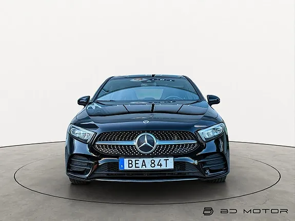 Mercedes-Benz A180 2019 photo 4