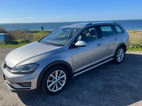 Volkswagen Golf Alltrack 2018 photo 2