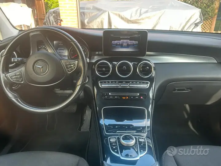 Mercedes-Benz Glc 2016 photo 3