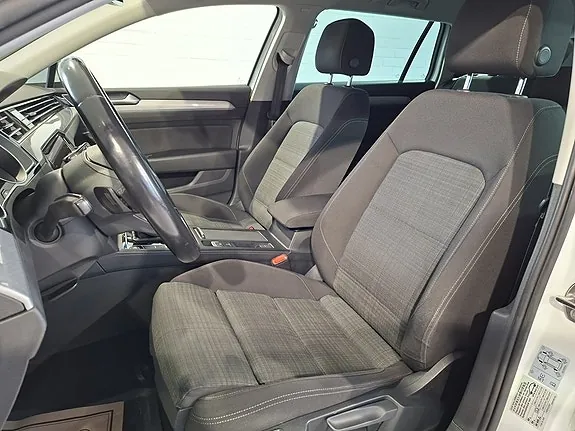 Volkswagen Passat 2020 photo 5