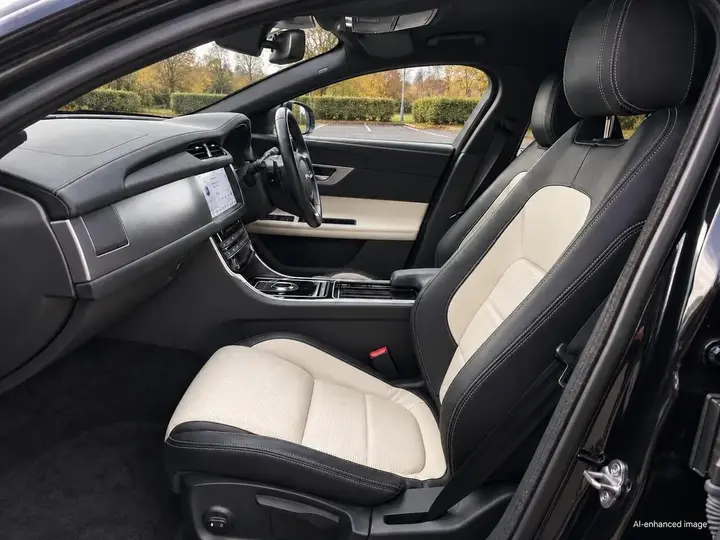 Jaguar Xf 2017 photo 5