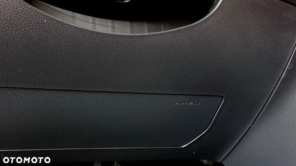 KG Mobility Tivoli 2017 photo 4