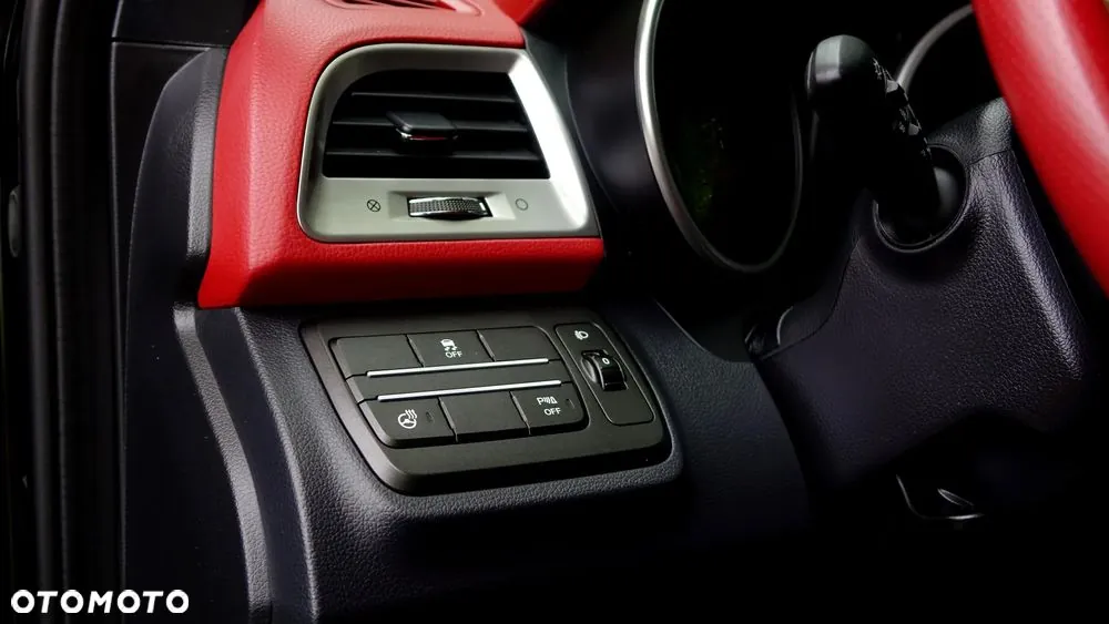 KG Mobility Tivoli 2017 photo 3