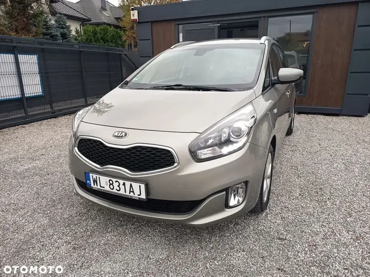 Kia Carens