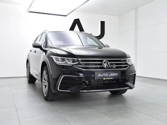 Volkswagen Tiguan Allspace 2023 photo 2