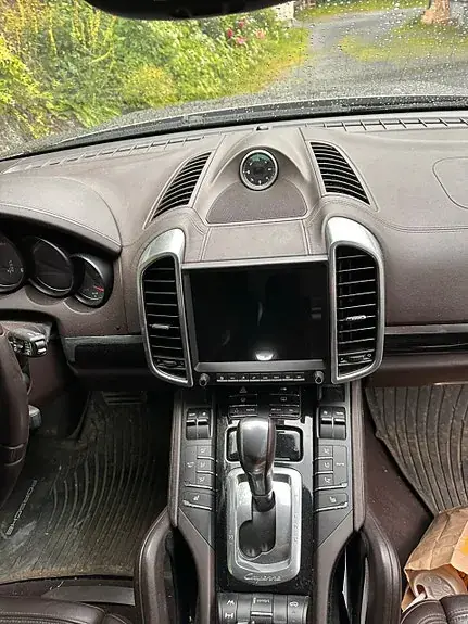 Porsche Cayenne 2011 photo 4