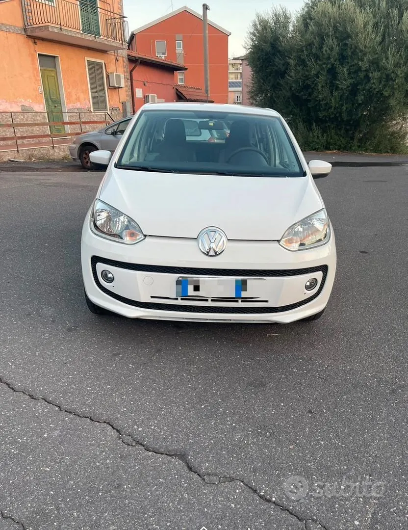Volkswagen Up