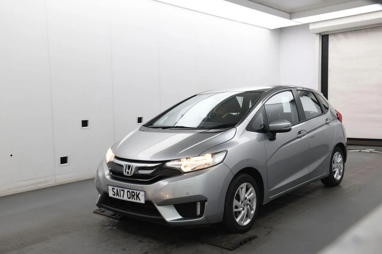 Honda Jazz 2017 photo 2
