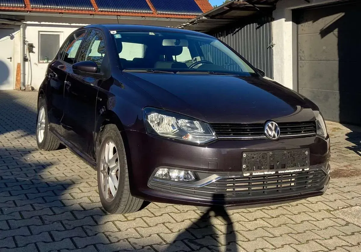 Volkswagen Polo 2015 photo 2