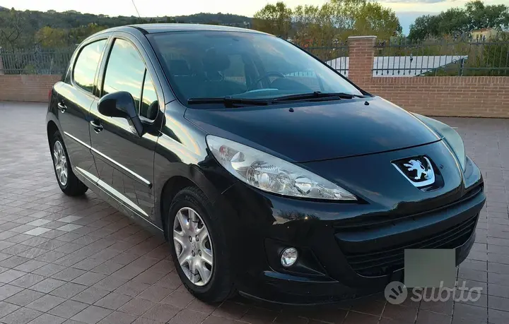 Peugeot 207