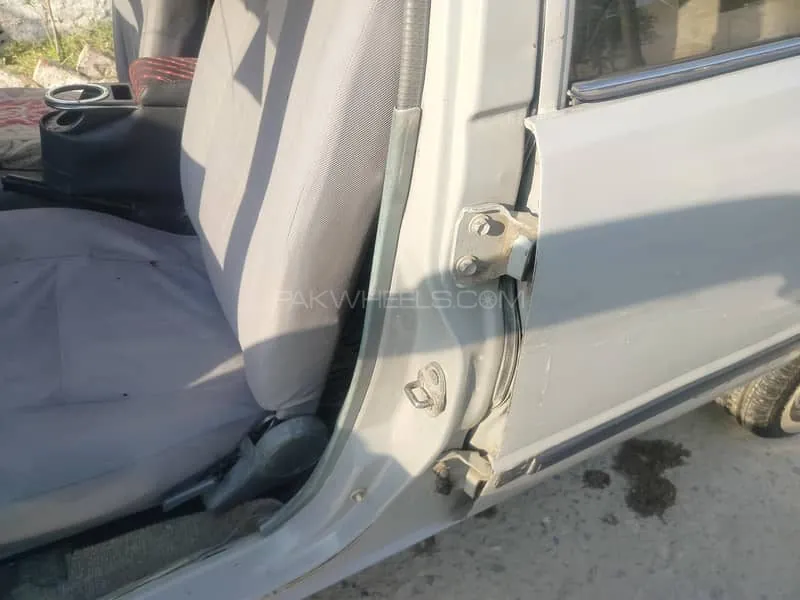 Suzuki Khyber