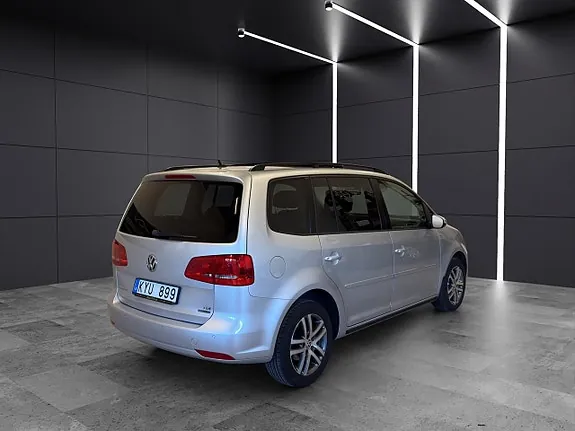 Volkswagen Touran 2014 photo 5