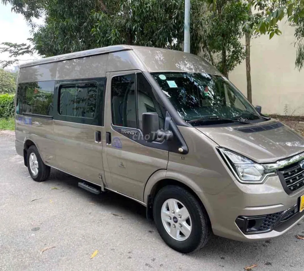 Ford Transit 2023 photo 2