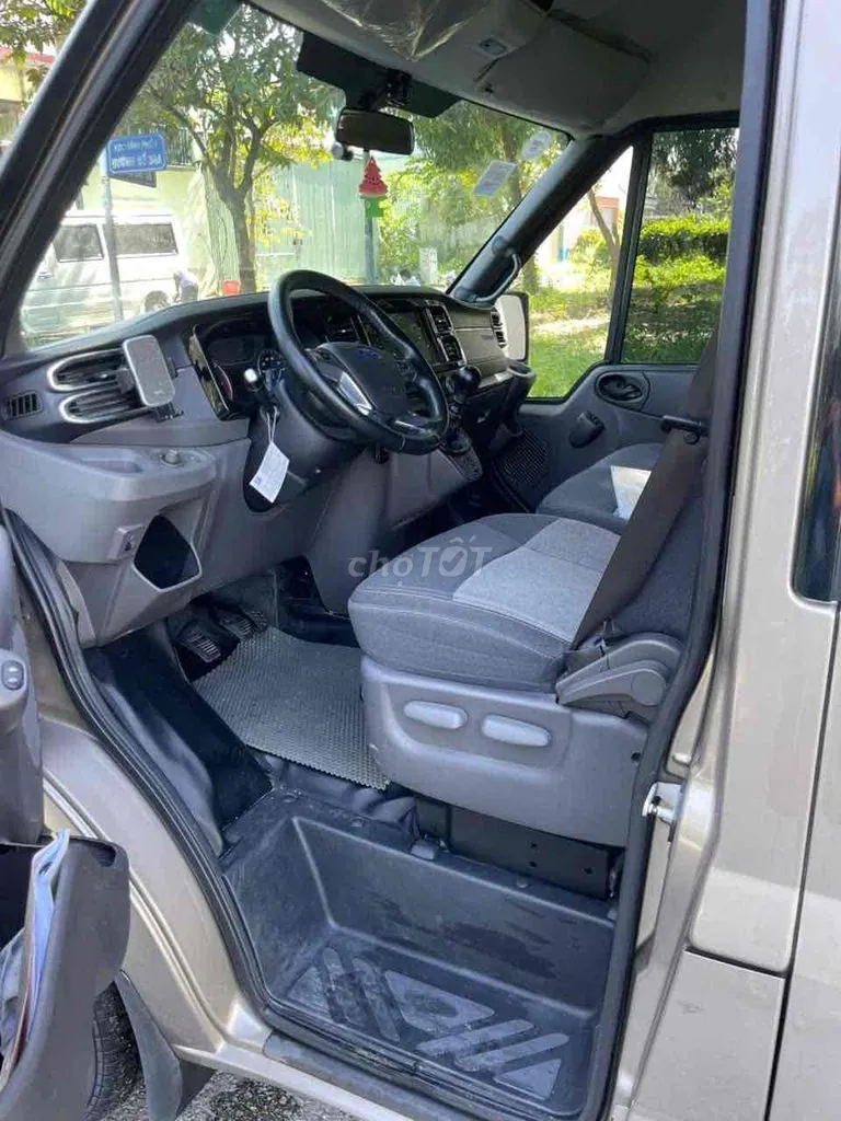 Ford Transit 2023 photo 5